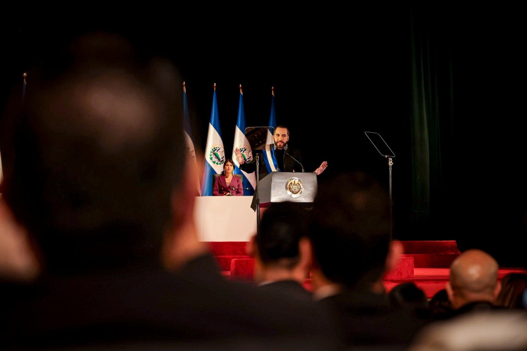 VIDEO: El Salvador dice que abortó la formación de una nueva&nbsp;pandilla