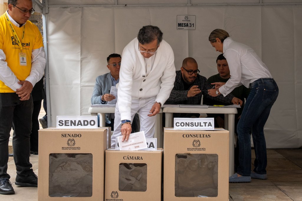 El Pacto Histórico de Petro gana las elecciones al senado de Colombia
